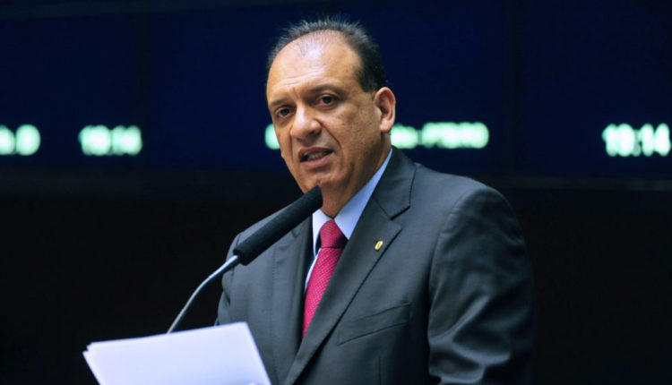 PGR QUER IMPEDIR DEPUTADO CONDENADO DE TRABALHAR NA CÂMARA - News Rondônia