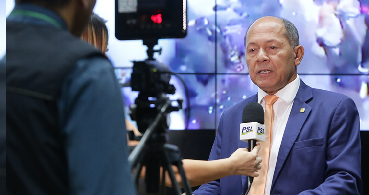 Coronel Chrisóstomo solicita diminuição de tarifas de energia elétrica em Rondônia a Bolsonaro - News Rondônia