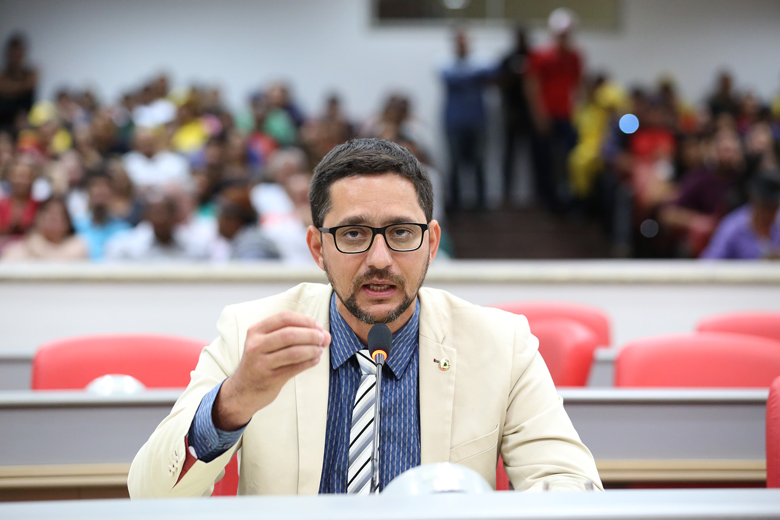 ANDERSON SINGEPERON REQUER RESPOSTA DO DER SOBRE OBRAS EM ANDAMENTO NO ESTADO - News Rondônia