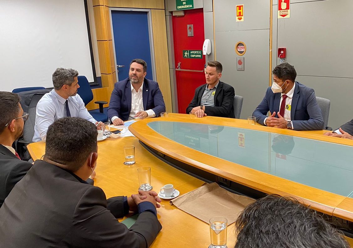 Vereador Márcio Pacele participa de reunião com Anatel para implantação da rede de telefonia móvel nos distritos de Porto Velho - News Rondônia