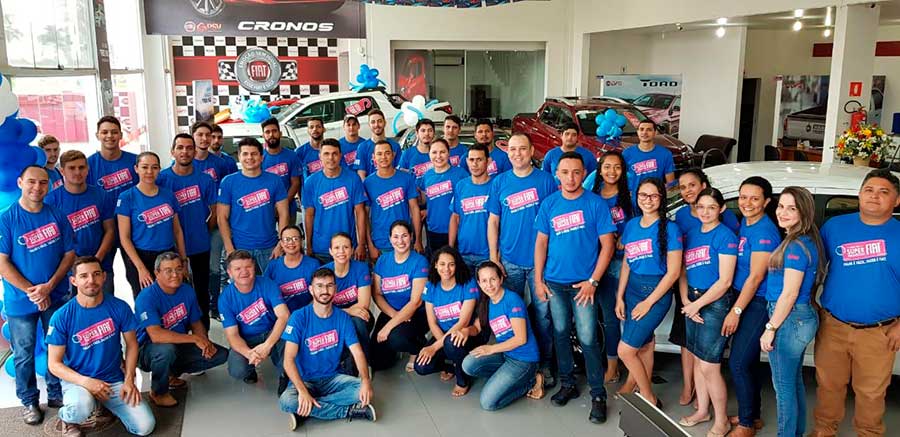 COLUNA SOCIAL MARISA LINHARES: FELIZ NATAL - FIAT PSV CACOAL - News Rondônia