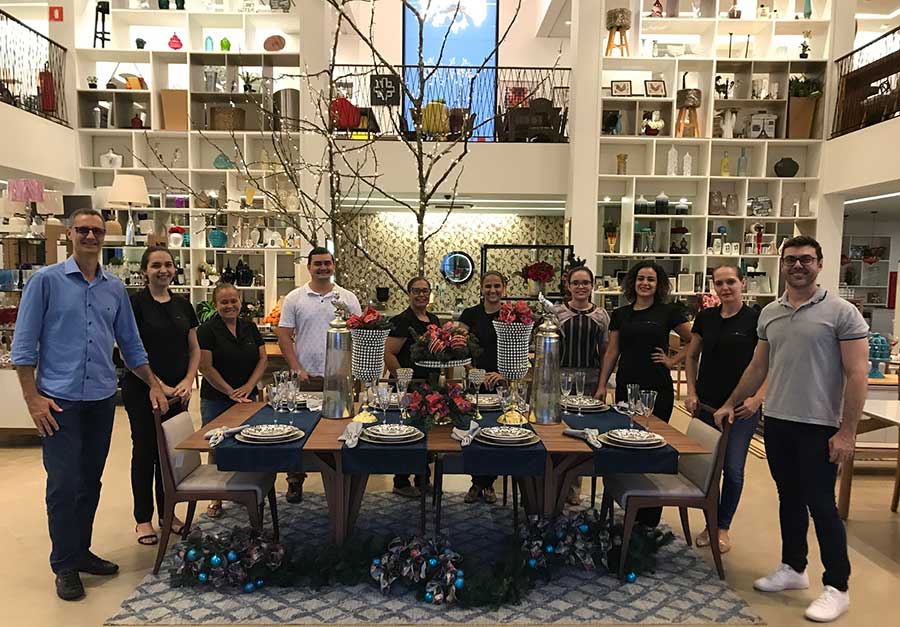 COLUNA SOCIAL MARISA LINHARES: FELIZ NATAL - FIAT PSV CACOAL - News Rondônia