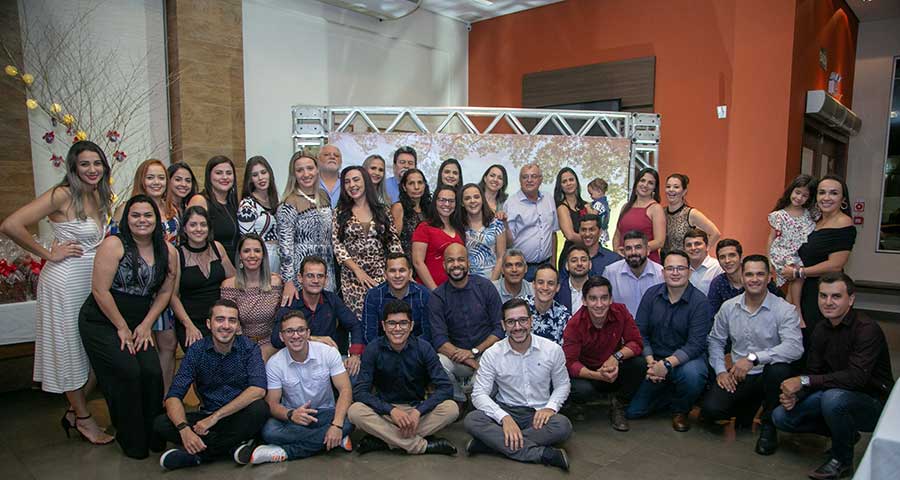 COLUNA SOCIAL MARISA LINHARES: FELIZ NATAL - FIAT PSV CACOAL - News Rondônia