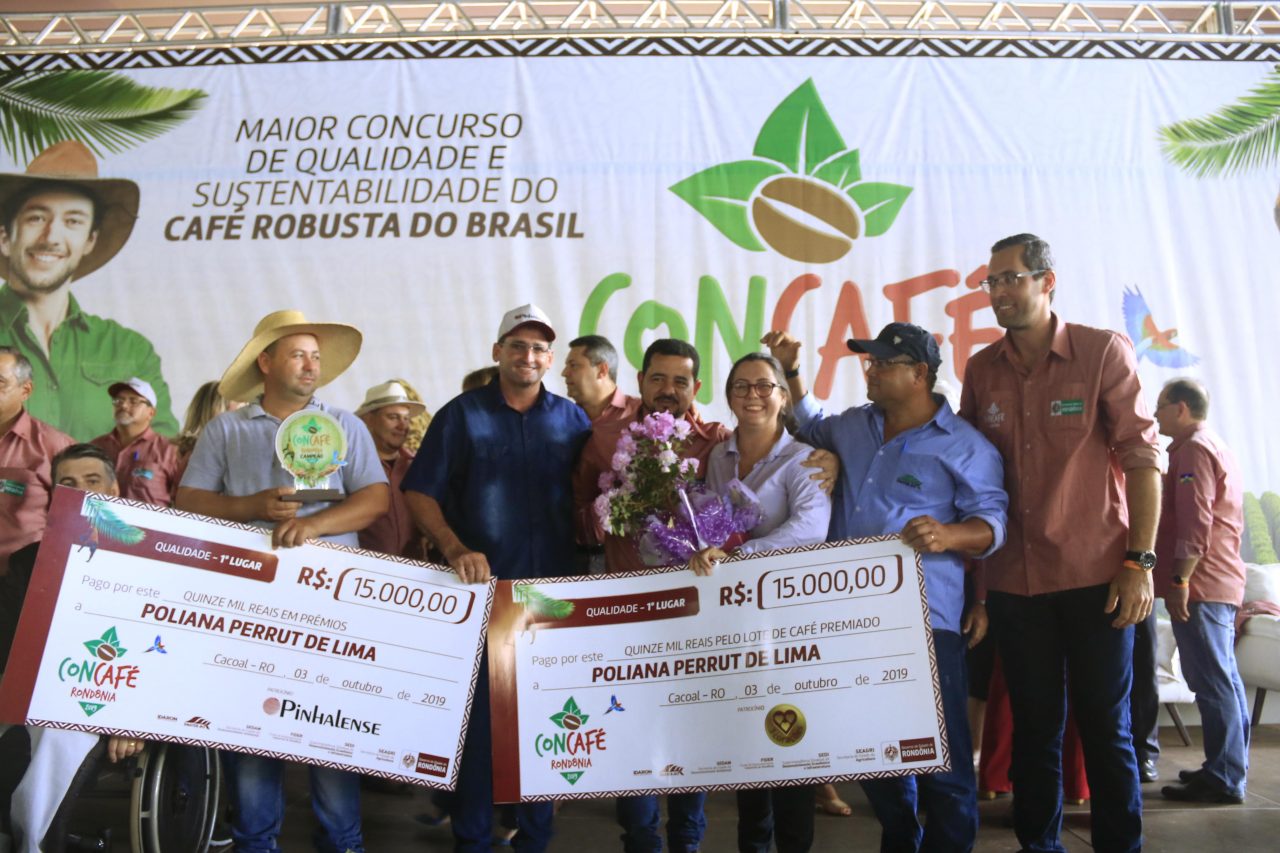 MULHERES NO TOPO: CAFEICULTORA DO MUNICÍPIO DE NOVO HORIZONTE CONQUISTA O PRIMEIRO LUGAR NO CONCAFÉ - News Rondônia