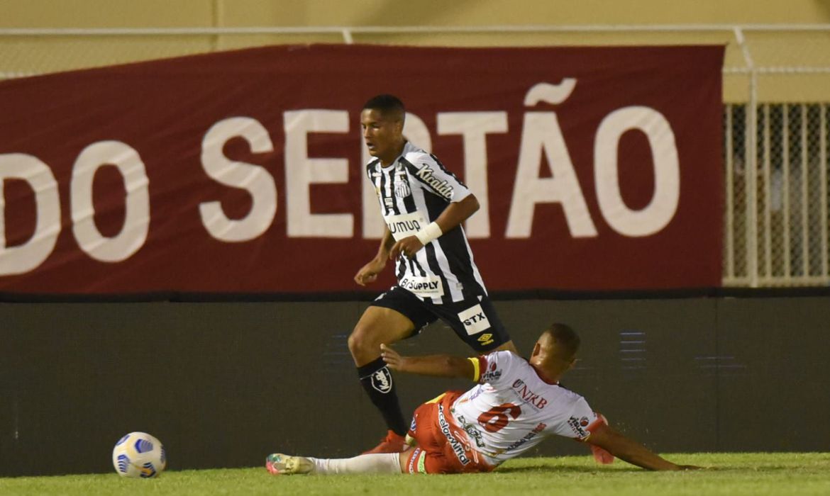 Apesar de derrota, Santos avança na Copa do Brasil - News Rondônia