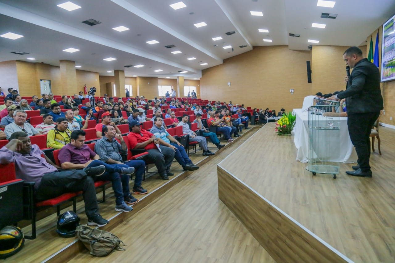 ESTADO ANUNCIA INVESTIMENTOS PARA O ARRAIAL FLOR DO MARACUJÁ E PARCERIA COM GRUPOS EM BUSCA DE PATROCÍNIOS - News Rondônia