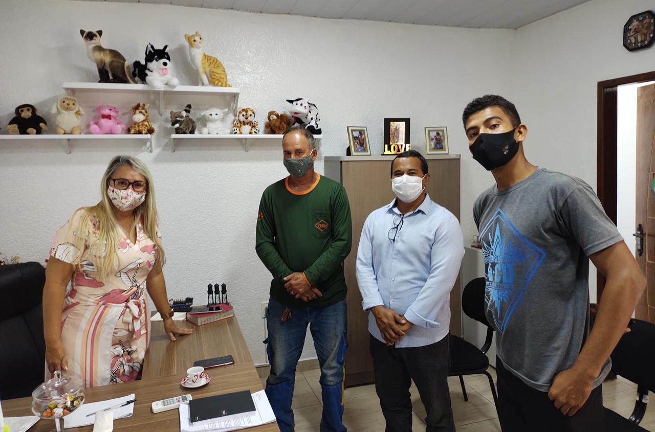 Márcia Socorristas Animais recebe lideranças de diversos bairros - News Rondônia