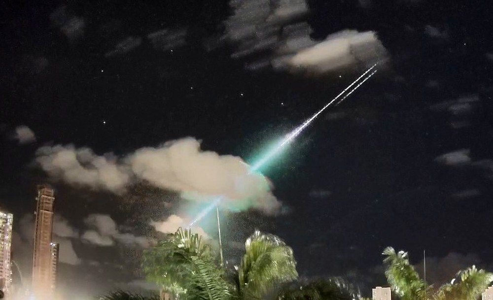 Passagem de meteoro na costa do Nordeste é flagrada por câmeras em João Pessoa - News Rondônia