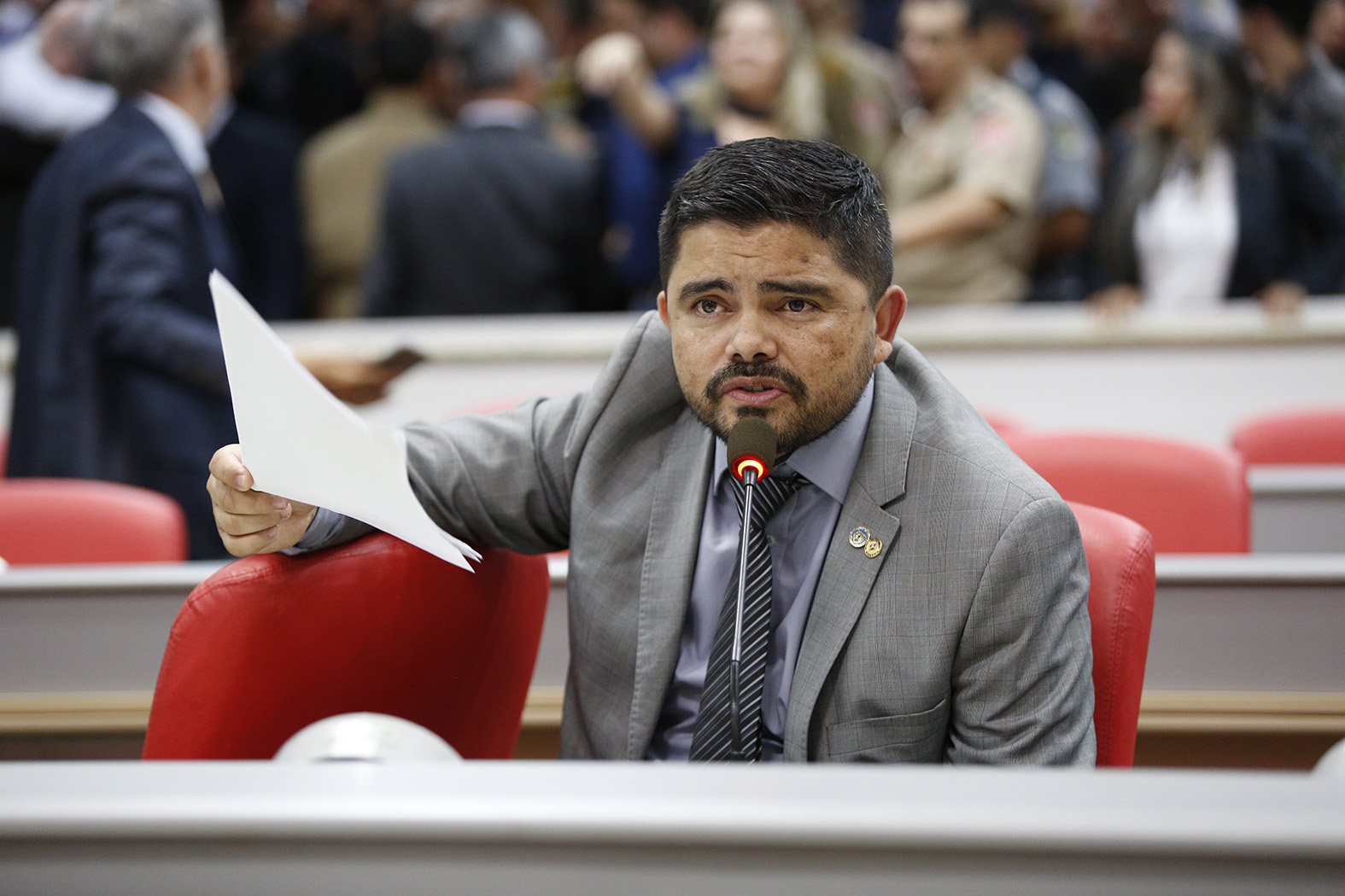 DEPUTADO JESUÍNO BOABAID APRESENTA PROJETO DE LEI QUE PENALIZA PICHADORES - News Rondônia