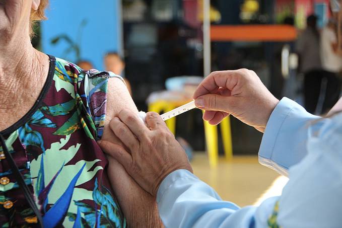 Idosos com 78 anos ou mais já podem agendar a primeira dose da vacina contra a Covid-19 - News Rondônia