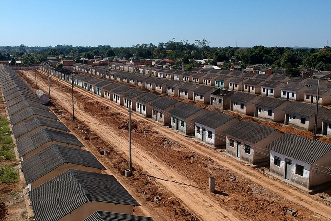 Prefeito visita obras do conjunto habitacional no bairro Socialista - News Rondônia