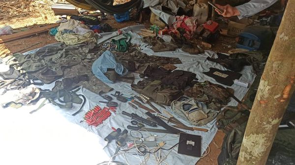 Reintegração de posse  PMRO atua em apoio a Oficiais de Justiça para reintegrar a posse do imóvel rural ocupado ilegalmente - News Rondônia