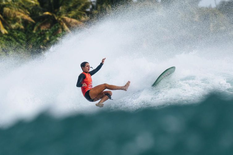BRASILEIRO CONQUISTA ÚLTIMA ETAPA DO CIRCUITO MUNDIAL DE LONGBOARD - News Rondônia