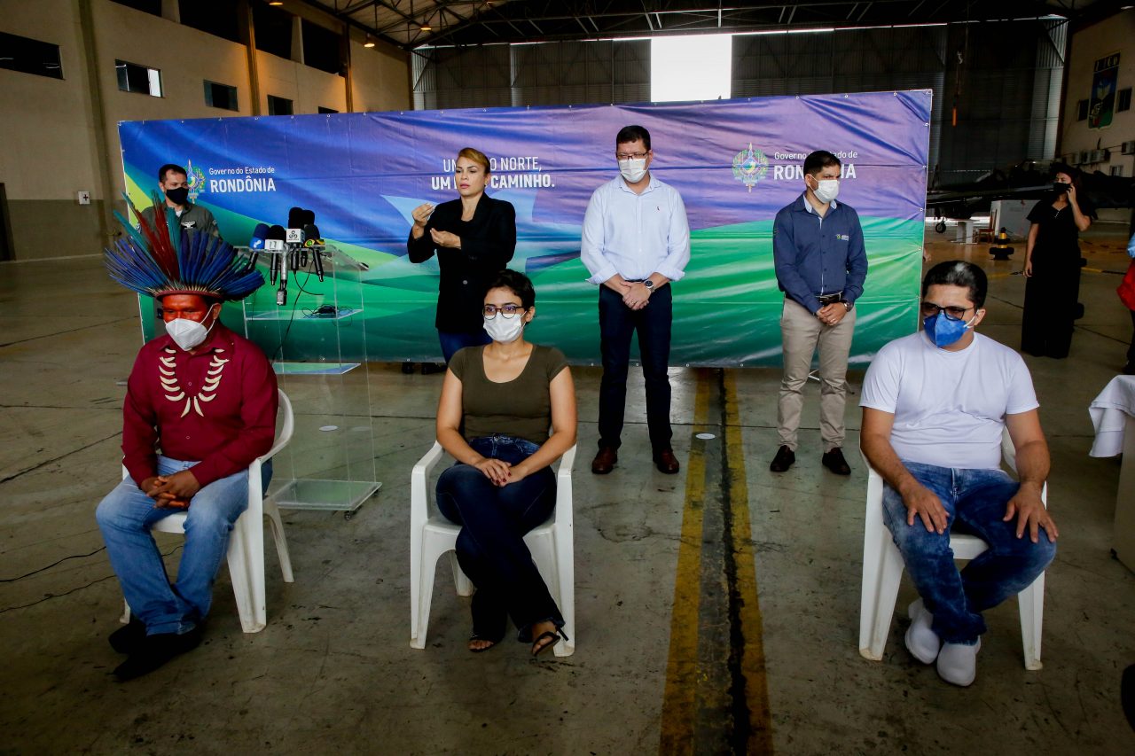 Lenha na Fogueira: Vacina Coronavac em Rondônia - News Rondônia