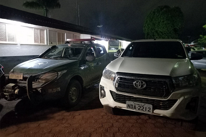 BPFRON recupera caminhonete roubada em Candeias do Jamari minutos antes de ser cruzada para a Bolívia - News Rondônia