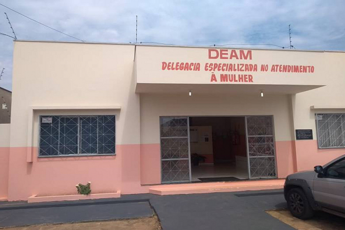 Três mulheres registram queixa na polícia e denunciam assédio de advogado - News Rondônia