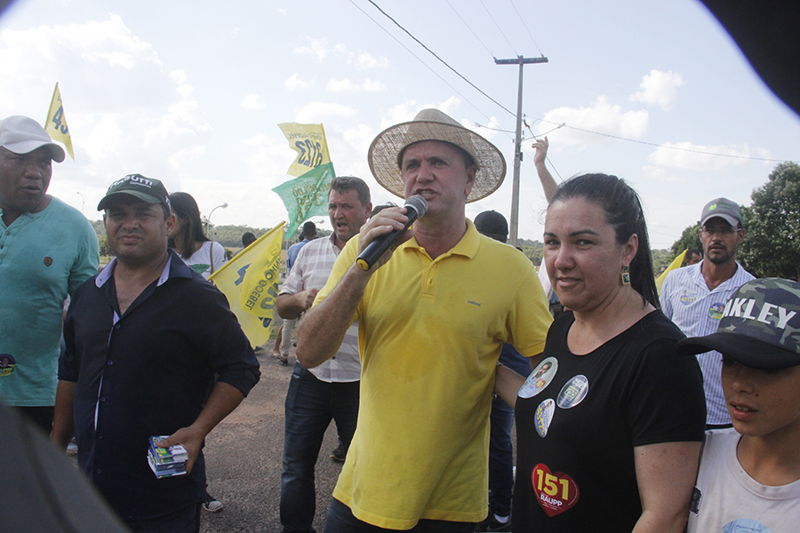 LUIZINHO GOEBEL RECEBE APOIO DE LIDERANÇAS DE CHUPINGUAIA À REELEIÇÃO - News Rondônia