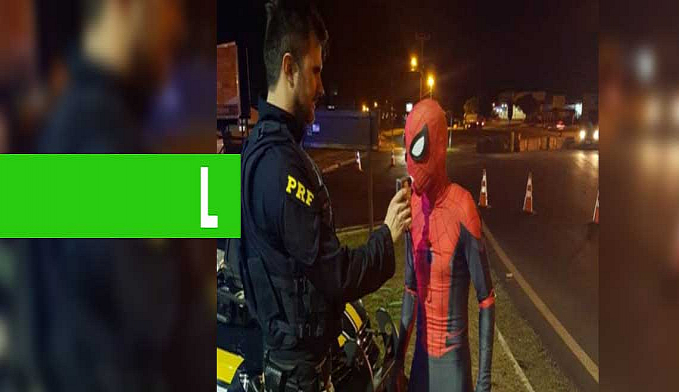 HOMEM-ARANHA É PARADO EM BLITZ DA POLÍCIA RODOVIÁRIA FEDERAL NO PARANÁ - News Rondônia