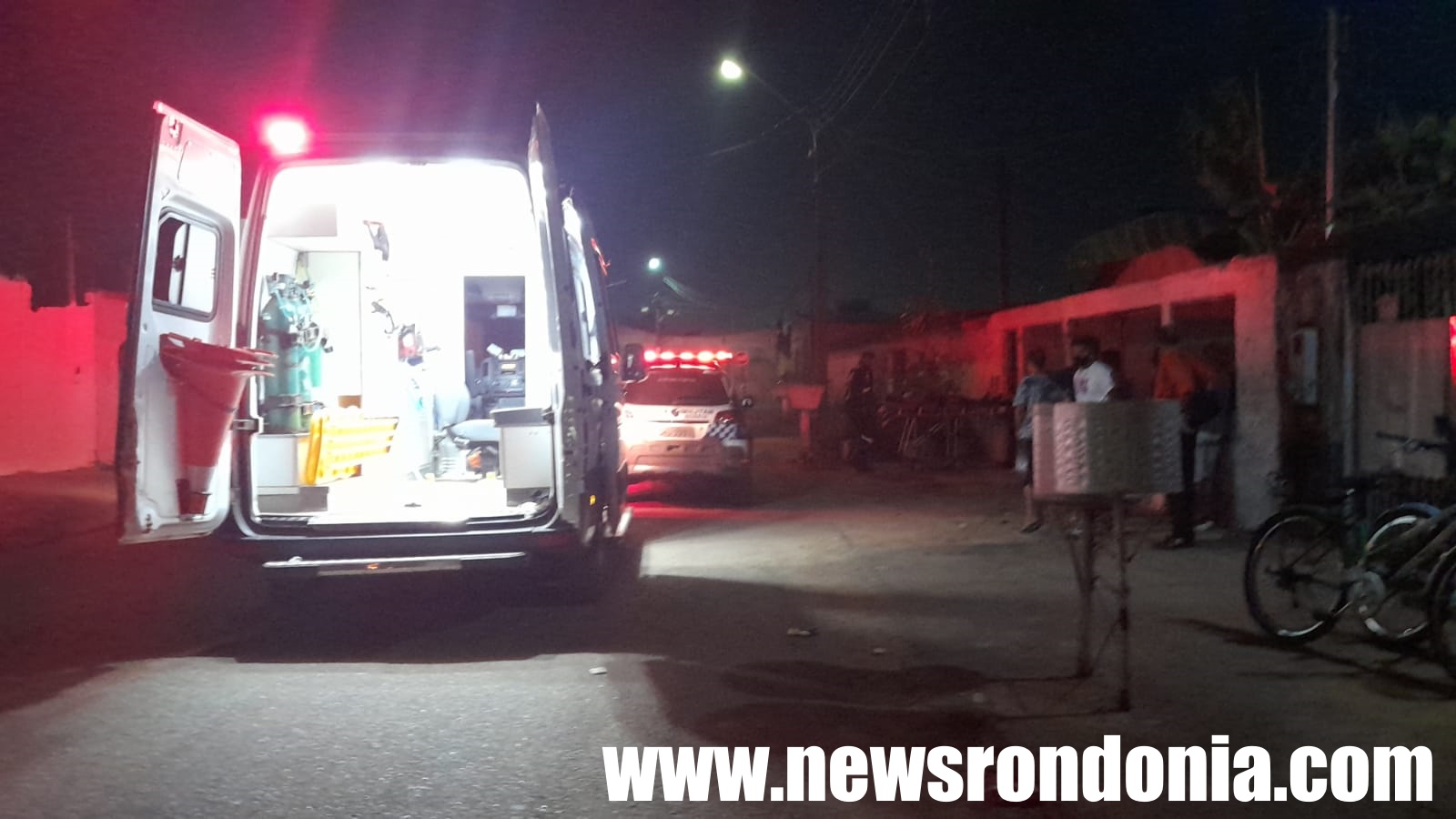 Homem é atacado a tiros em frente a residência na zona sul - News Rondônia