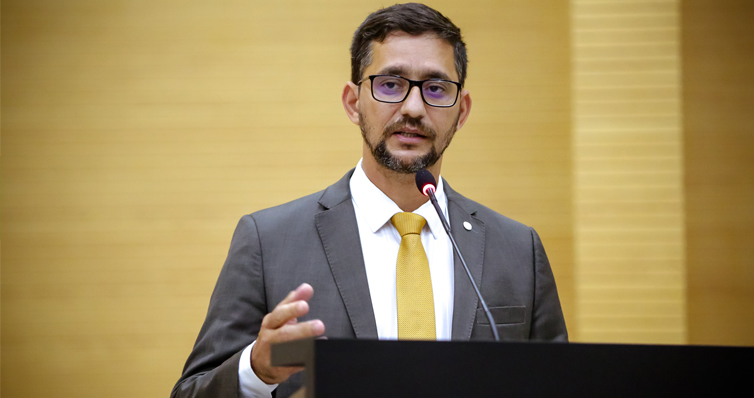 Governo atende deputado Anderson e vai recuperar danos na Escola Estadual Professor Salomão Silva - News Rondônia
