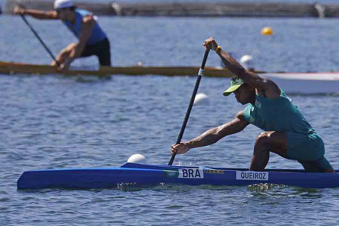 Isaquias Queiroz avança direto à semifinal do C1 1000 m em Tóquio - News Rondônia
