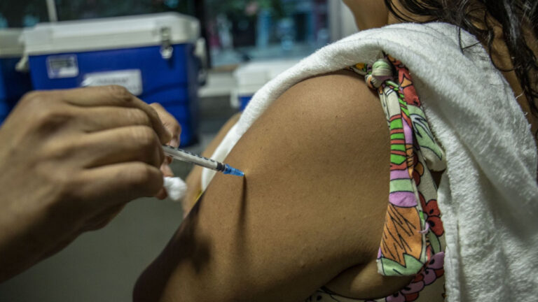 Salas de vacinação têm horário de funcionamento alterado nesta quarta-feira (31) - News Rondônia