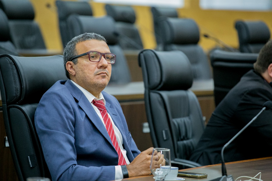 Deputado Alex Silva entrega minibus para a Paróquia São Luiz Gonzaga em Porto Velho - News Rondônia