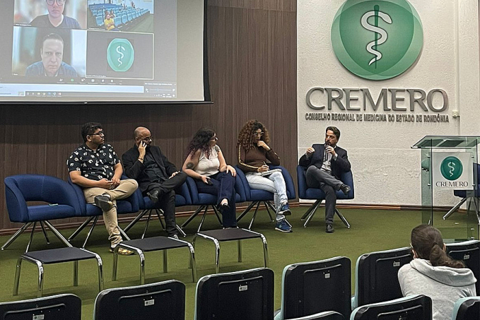 Departamento de Emergência, ambulatório e saúde mental da população LGBTQIAPN+ são destaques da segunda noite na IX Semana Científica - News Rondônia