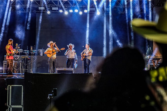 Maior Feira do Agronegócio de Rondônia encerra com shows regionais e atrações nacionais - News Rondônia