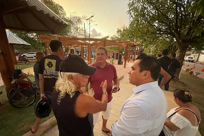 Poliesportivo solicitado por vereador Edimilson Dourado é entregue na zona sul - News Rondônia