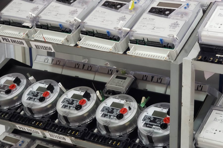 Mantida legislação elaborada pelos deputados sobre troca de medidores de energia - News Rondônia