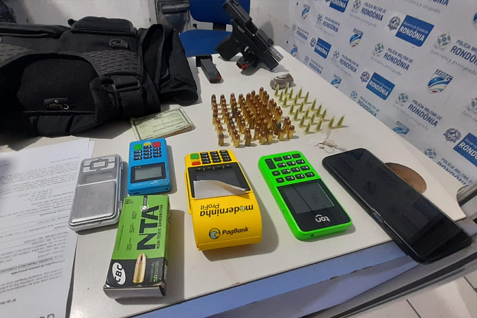 ESPOSA DO PESADELO: Após morte do marido, adolescente é apreendida com drogas, arma e munições no Orgulho - News Rondônia