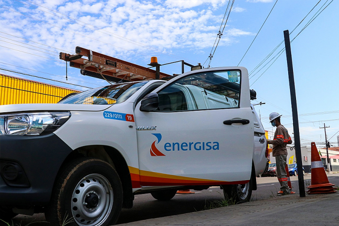 Promoções internas ajudam a abrir vagas para iniciantes na Energisa - News Rondônia