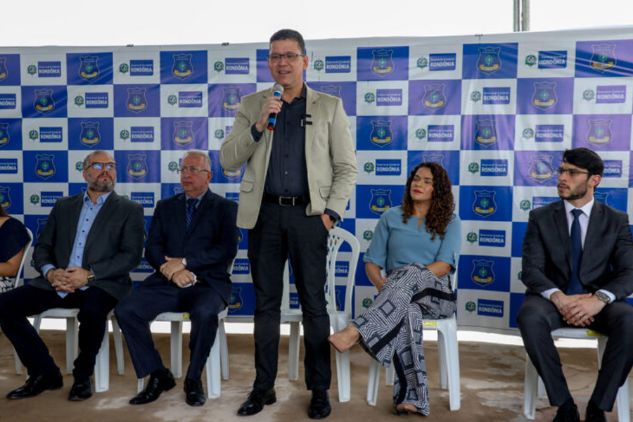 Governo de Rondônia entrega novo prédio da corregedoria e novas viaturas para a Sejus - News Rondônia