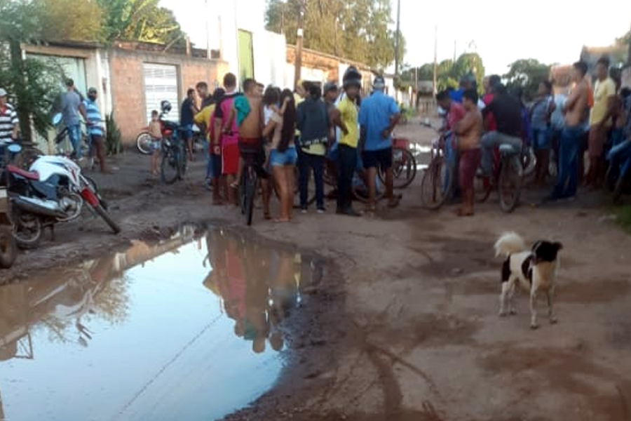 NEWS URGENTE - Homem é executado na zona leste com tiros na cabeça - News Rondônia