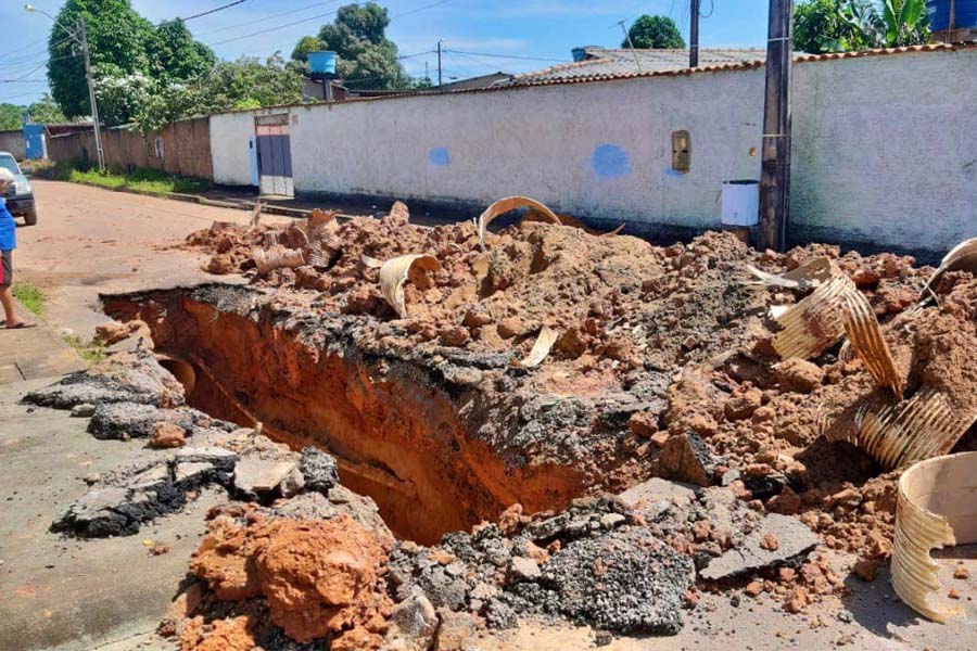 Vereador Aleks Palitot tem pedido atendido para serviço de drenagem na rua Mackenzie - News Rondônia
