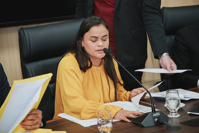 Dra. Taíssa destina emenda parlamentar de R$ 50 mil ao Colégio Tiradentes, em Guajará-Mirim - News Rondônia
