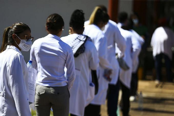 Brasil tem 546 mil médicos; proporção é de 2,56 por mil habitantes - News Rondônia