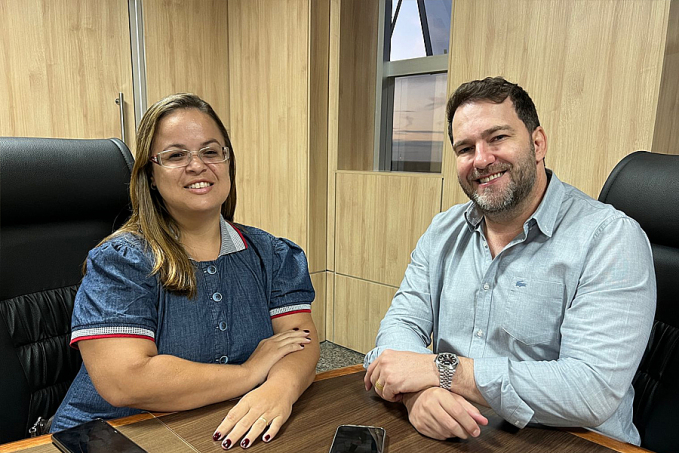 Alex Redano recebe vereadora de Cacaulândia - News Rondônia