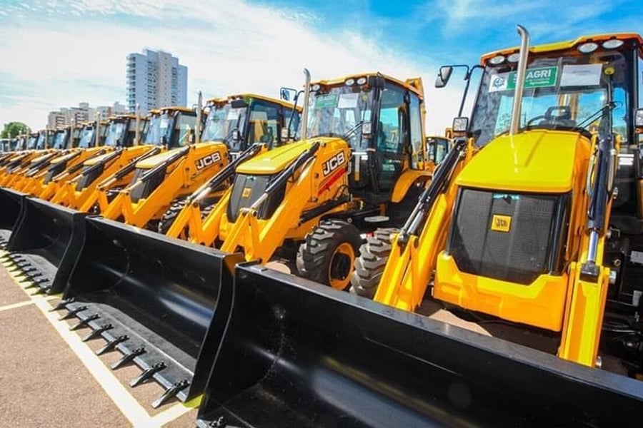 Para Cirone Deiró, novos maquinários vão facilitar vida dos agricultores - News Rondônia
