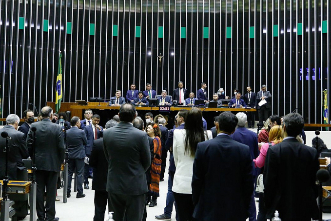 Câmara conclui votação em primeiro turno da PEC dos Benefícios Sociais - News Rondônia