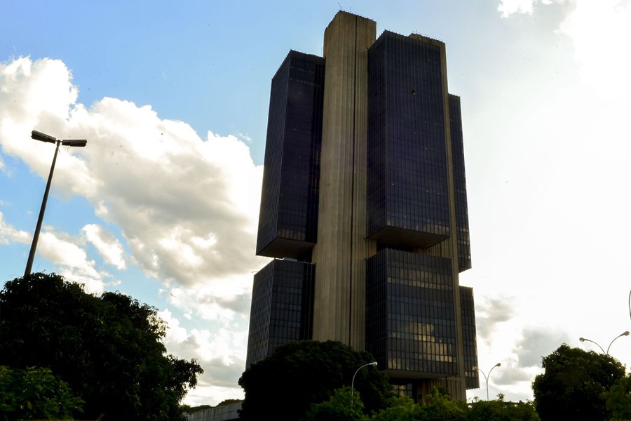 Copom eleva juros básicos da economia para 13,75% ao ano - News Rondônia