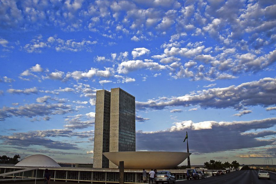 Arcabouço fiscal: relator inclui gatilho para descumprimento de regras - News Rondônia