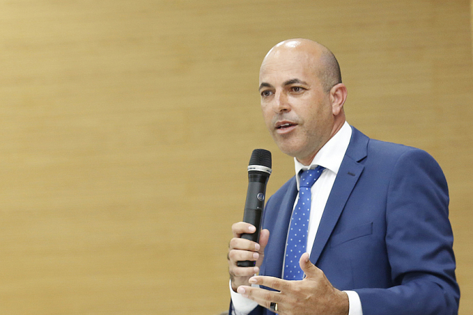 Deputado Ismael Crispin anuncia pagamento de recurso para aquisição de notebooks - News Rondônia