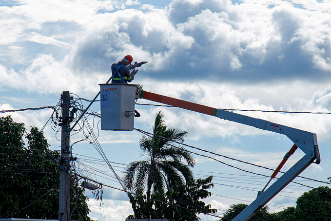 Prefeitura de Porto Velho inicia instalação de 6 mil luminárias de LED em mais de dez bairros - News Rondônia