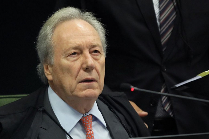 Lula formaliza, em decreto, aposentadoria de Lewandowski - News Rondônia