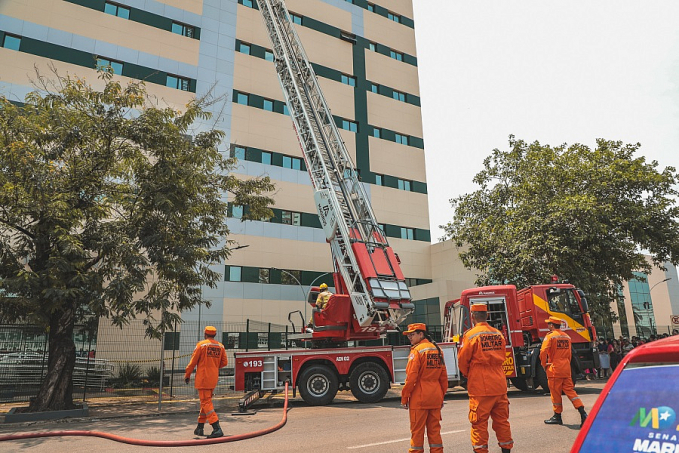 Simulação de incêndio no Fórum Geral: exercício movimentou a Avenida Pinheiro Machado, na capital - News Rondônia