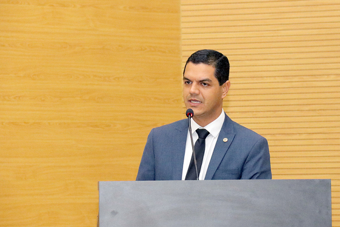 Aprovado projeto de lei que torna obrigatória a instalação de portais detectores de metais nas escolas de Rondônia - News Rondônia