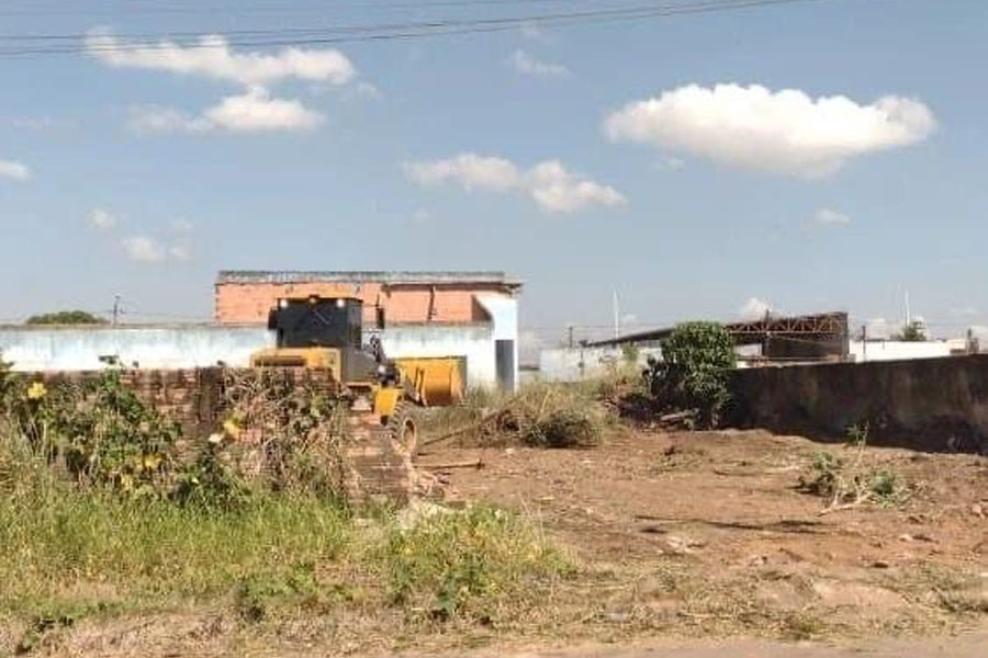 Semusb atende pedido do vereador Márcio Pacele e realiza mutirão de limpeza no Bairro Flamboyant - News Rondônia