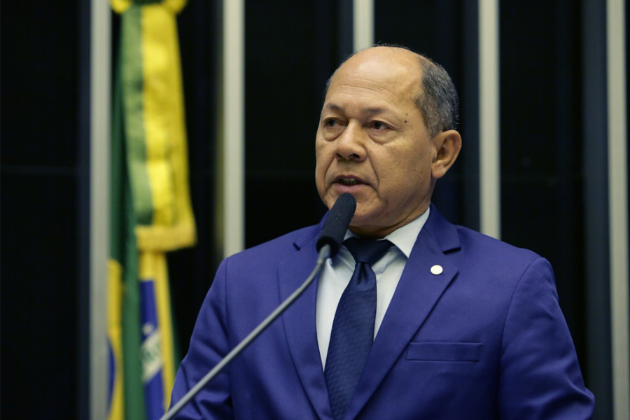 Deputado Federal Coronel Chrisóstomo entrega motoniveladora para Buritis - News Rondônia